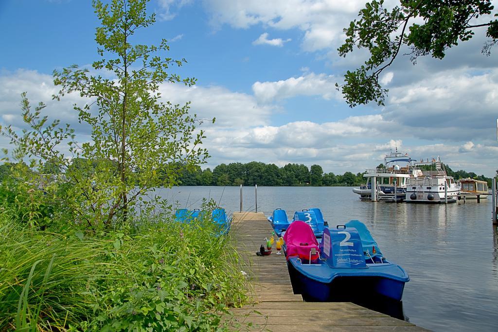 Seehotel Цойтен Екстериор снимка